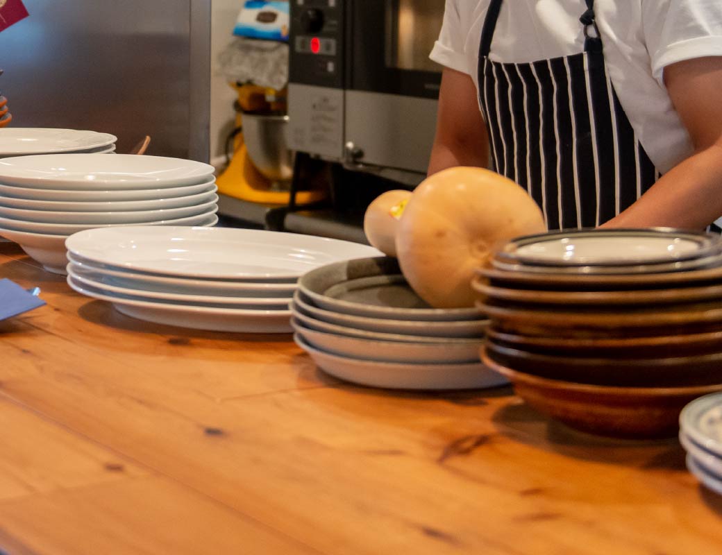 売却から開業支援まで地域の需要に適したテナントの誘致が可能。